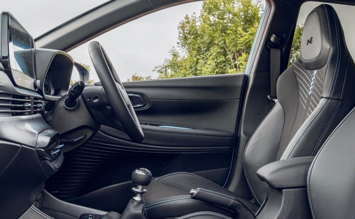 hyundai i20 n h brido 300 cv y 5 5 l 100 2