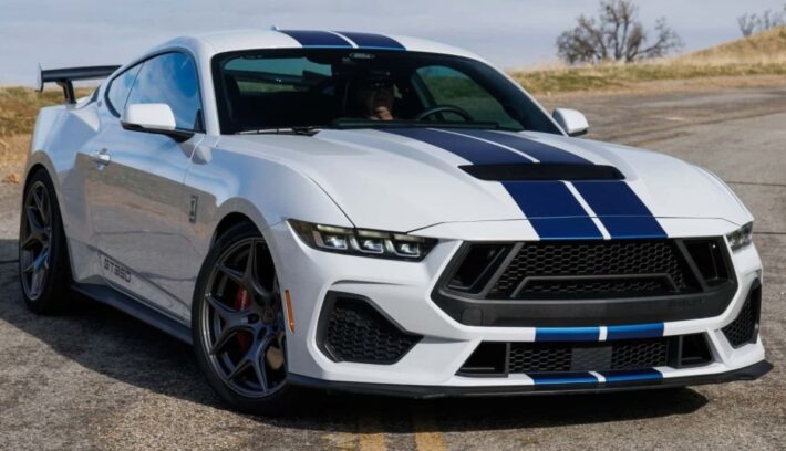 m s de 140 000 ford mustang muscle cars 1200x740 1