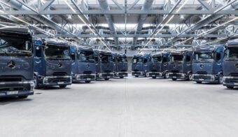 Amazon recibirá más de 50 Mercedes-Benz