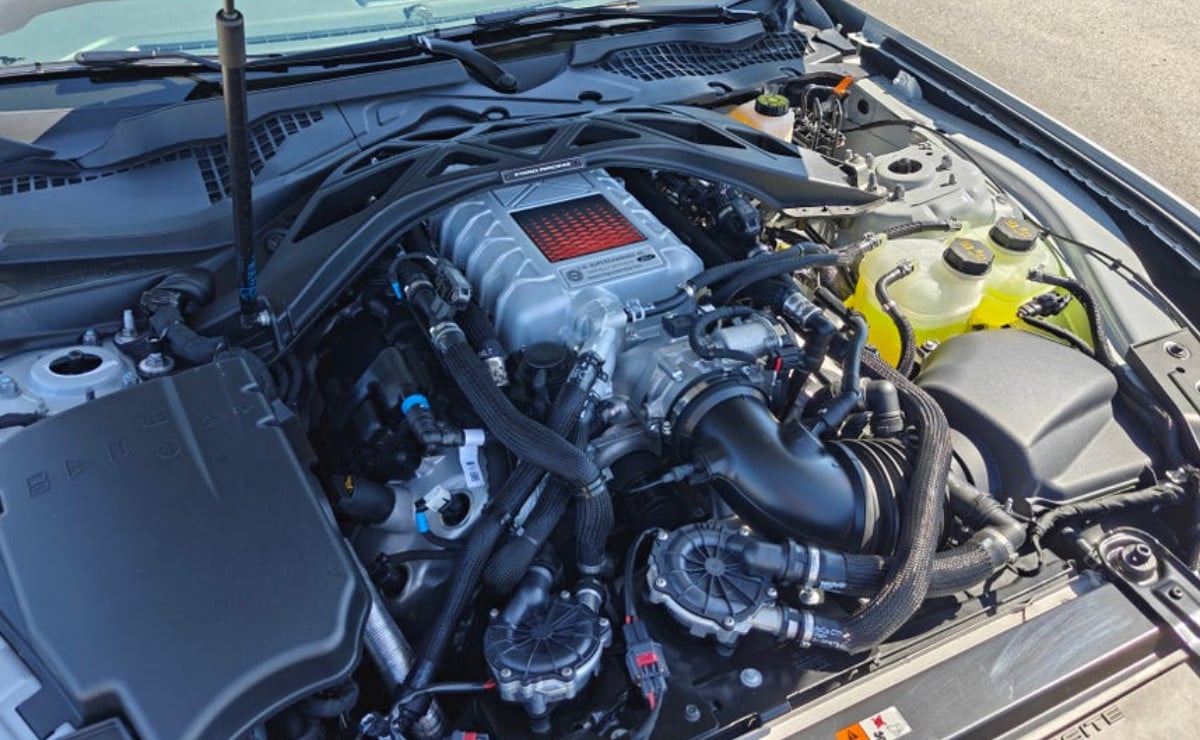 mustang dark horse sc 795 cv 0 a 100 en 1 1