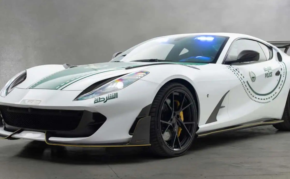 no persigue delincuentes el ferrari 812 1 1