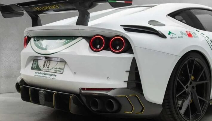 no persigue delincuentes el ferrari 812 1200x740 1