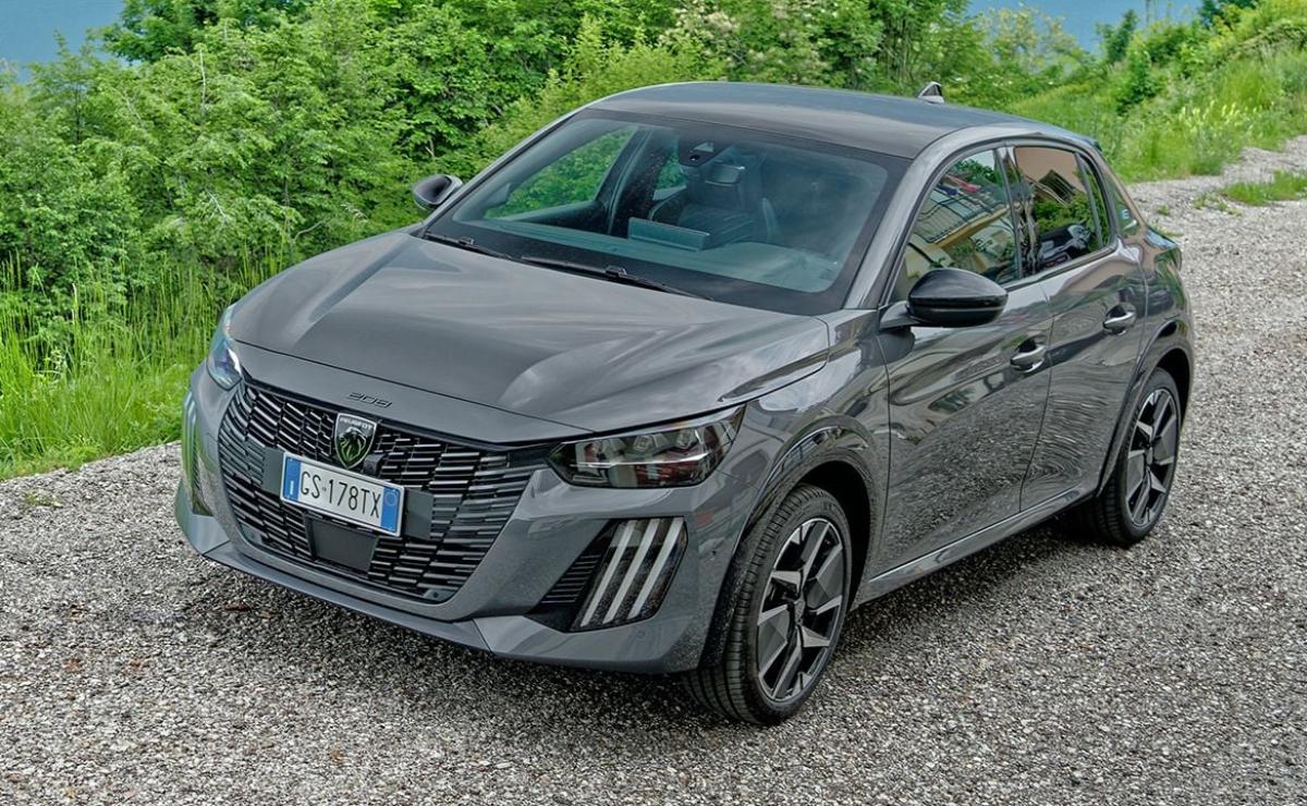Menos de 18000 dólares: Peugeot bajó el precio del rival del Toyota Yaris 4 peugeot 2082