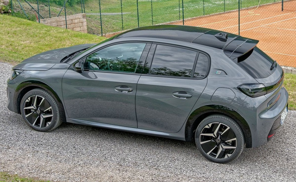 Menos de 18000 dólares: Peugeot bajó el precio del rival del Toyota Yaris 2 peugeot 2083