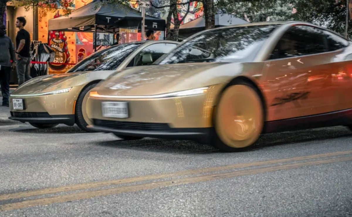 Sin volante ni pedales: el Tesla Cybercab ya maneja solo como taxi en Austin