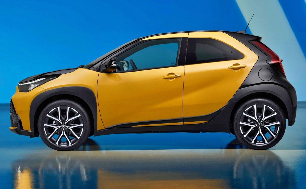 toyota-aygo-x-cross2