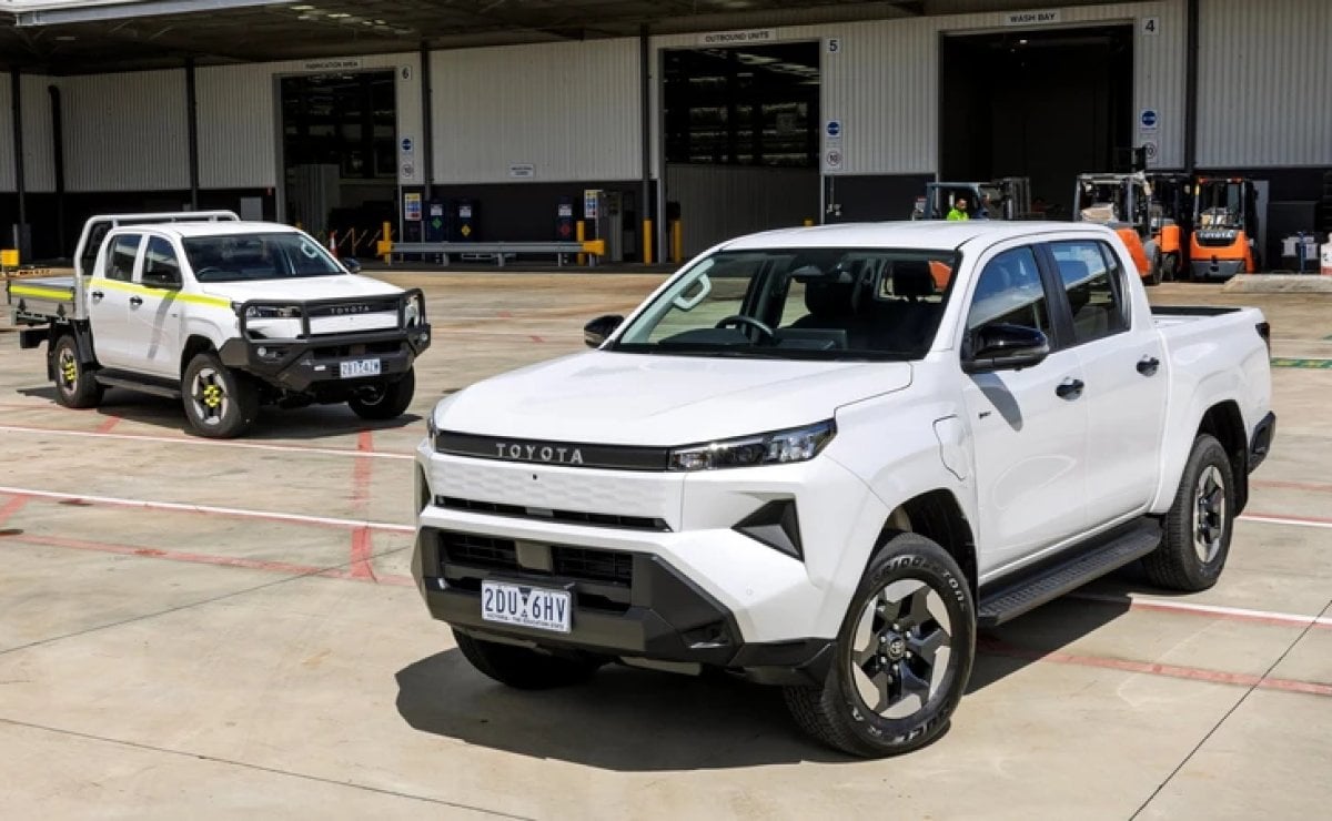 toyota hilux fcev2
