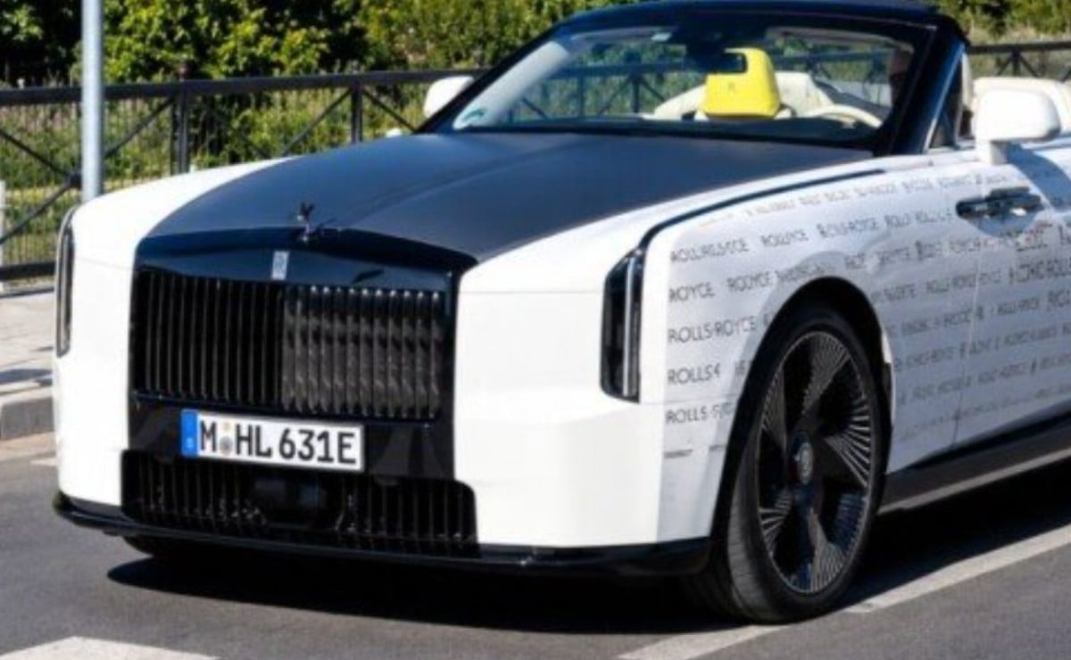 un rolls royce project nightingale de 10