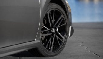 Toyota lanzó el nuevo Camry