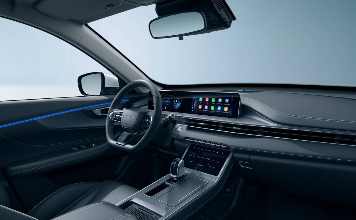Chert Tiggo 4 CSH interior