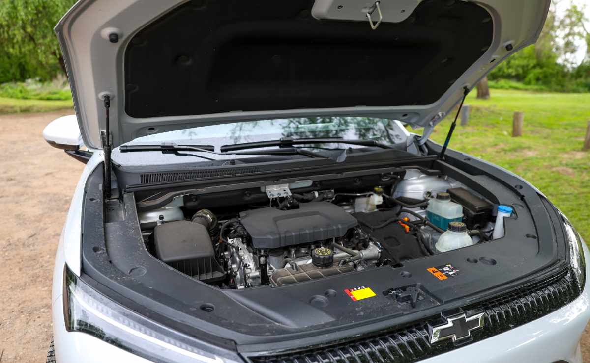 Chevrolet Captiva PHEV 10