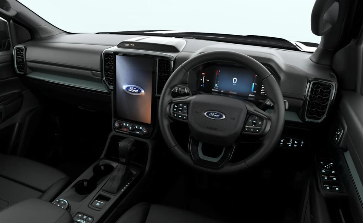 Ford Everest Wolftrak interior
