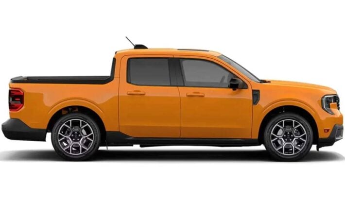 Ford Maverick Lariat perfil