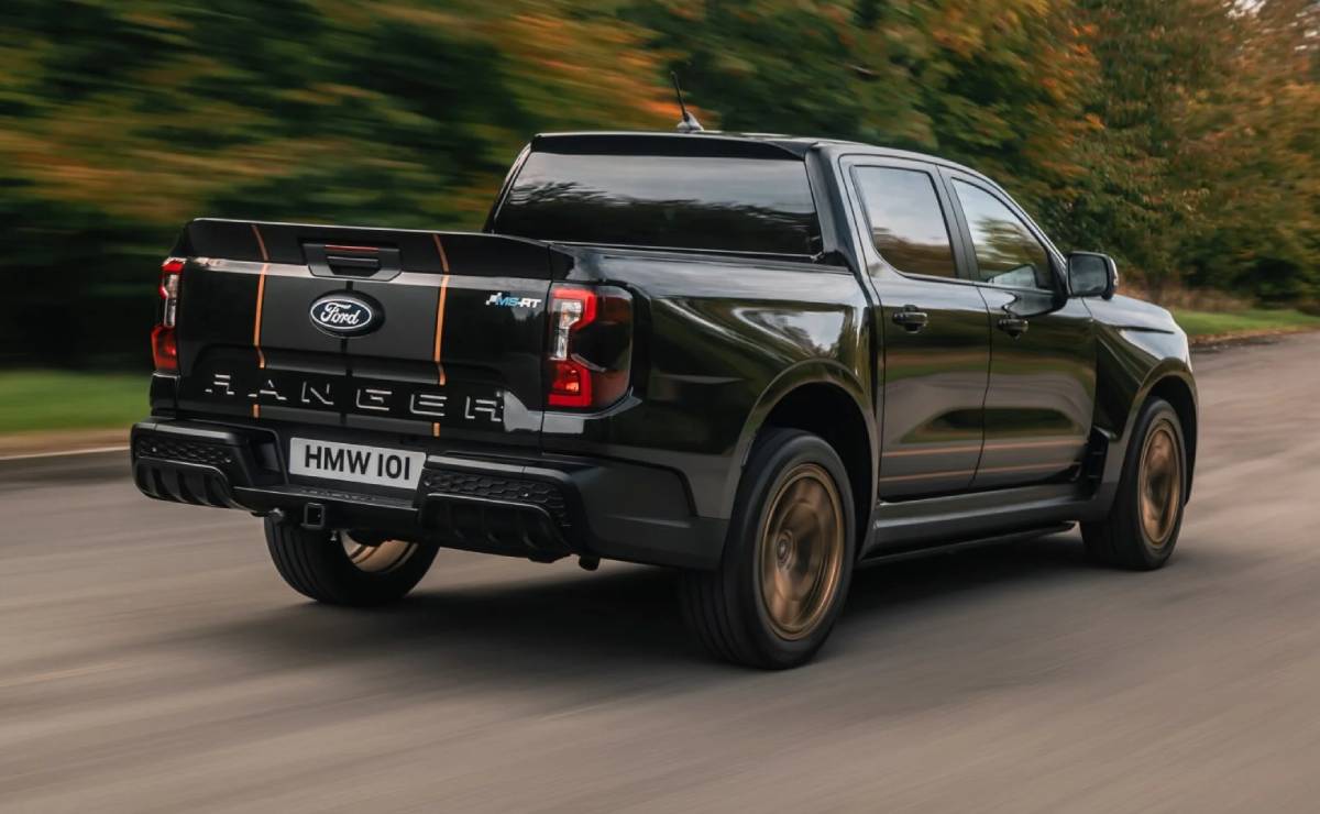 Ford Ranger MS RT Champion Edition accion trasera
