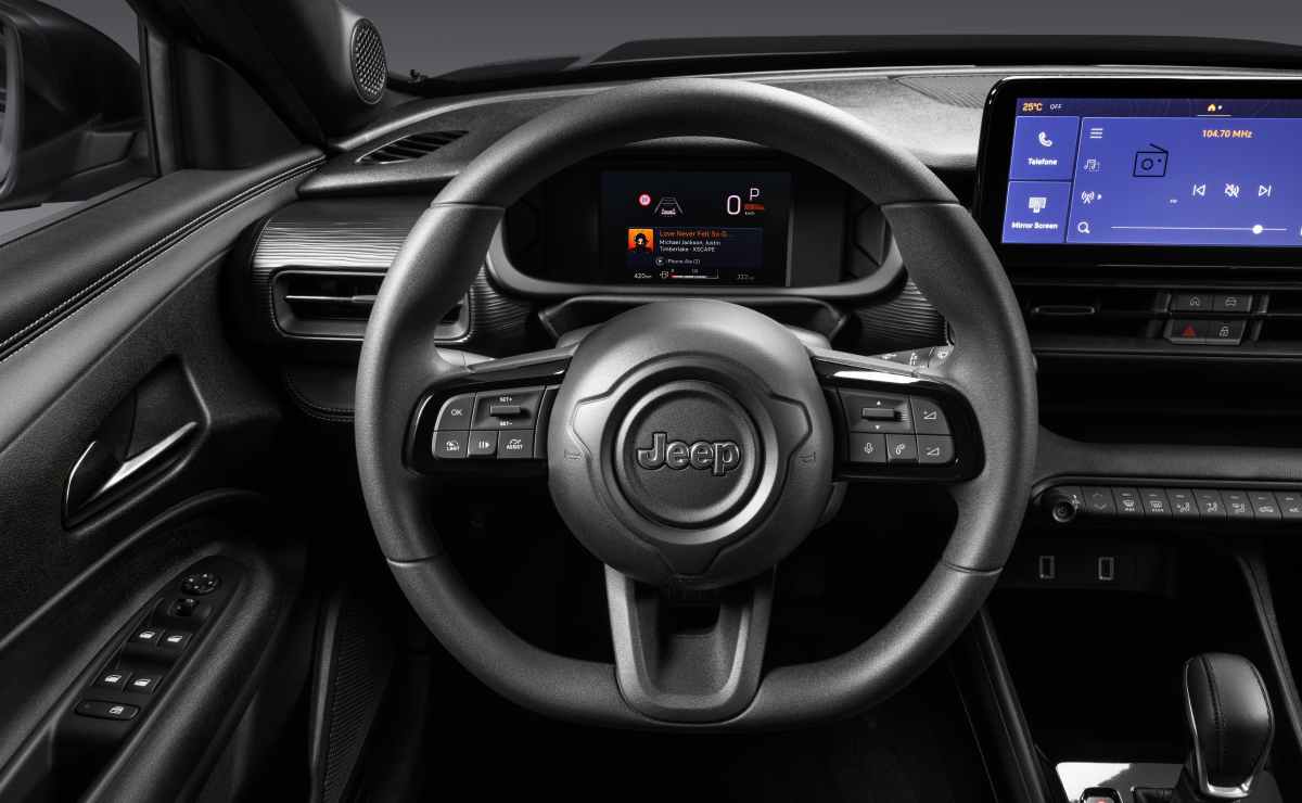 Jeep Avenger ALtitude (1)