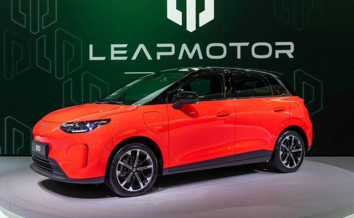 194 HP y 390 km de autonomía: el nuevo hatchback que desafía a Volkswagen 7 Leapmotor B03 frente 1
