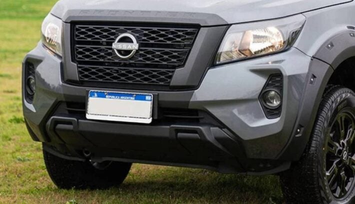 Nissan Frontier X Gear trompa