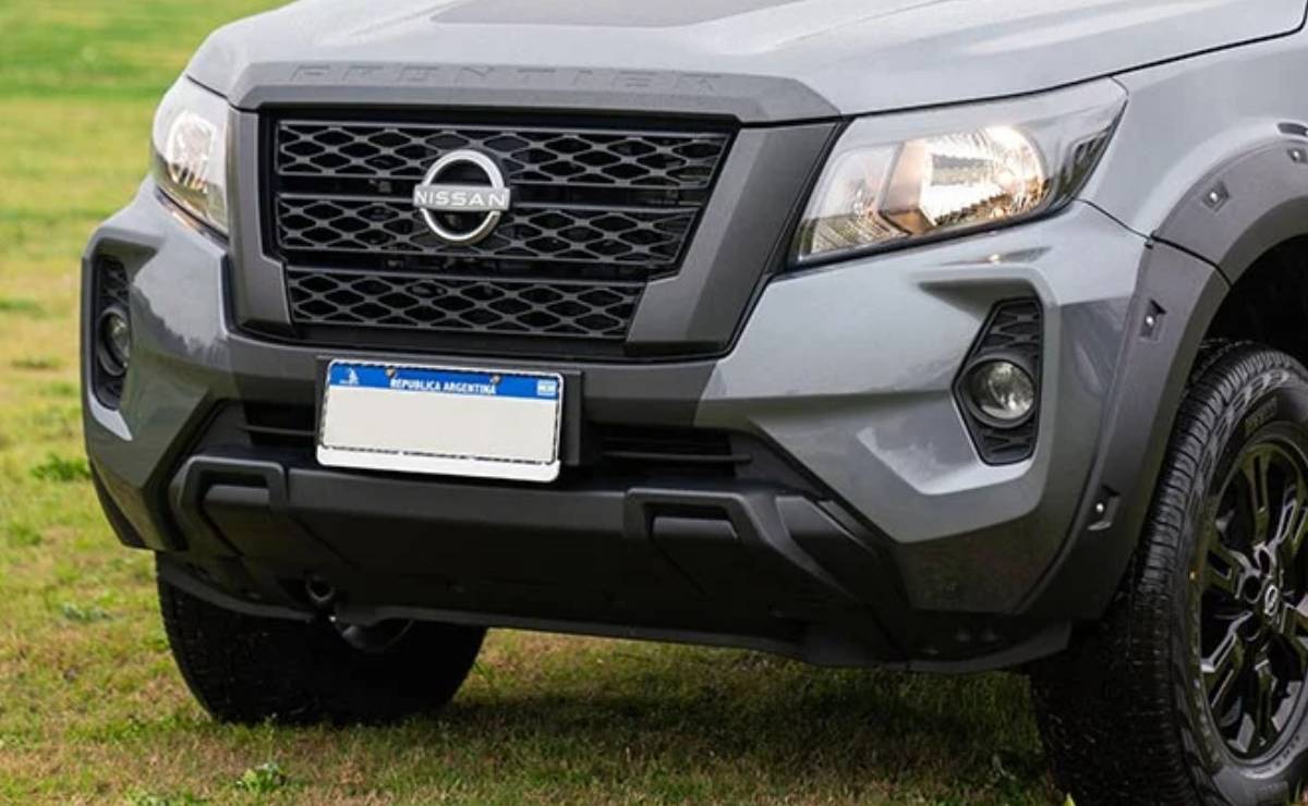 Nissan Frontier X Gear trompa