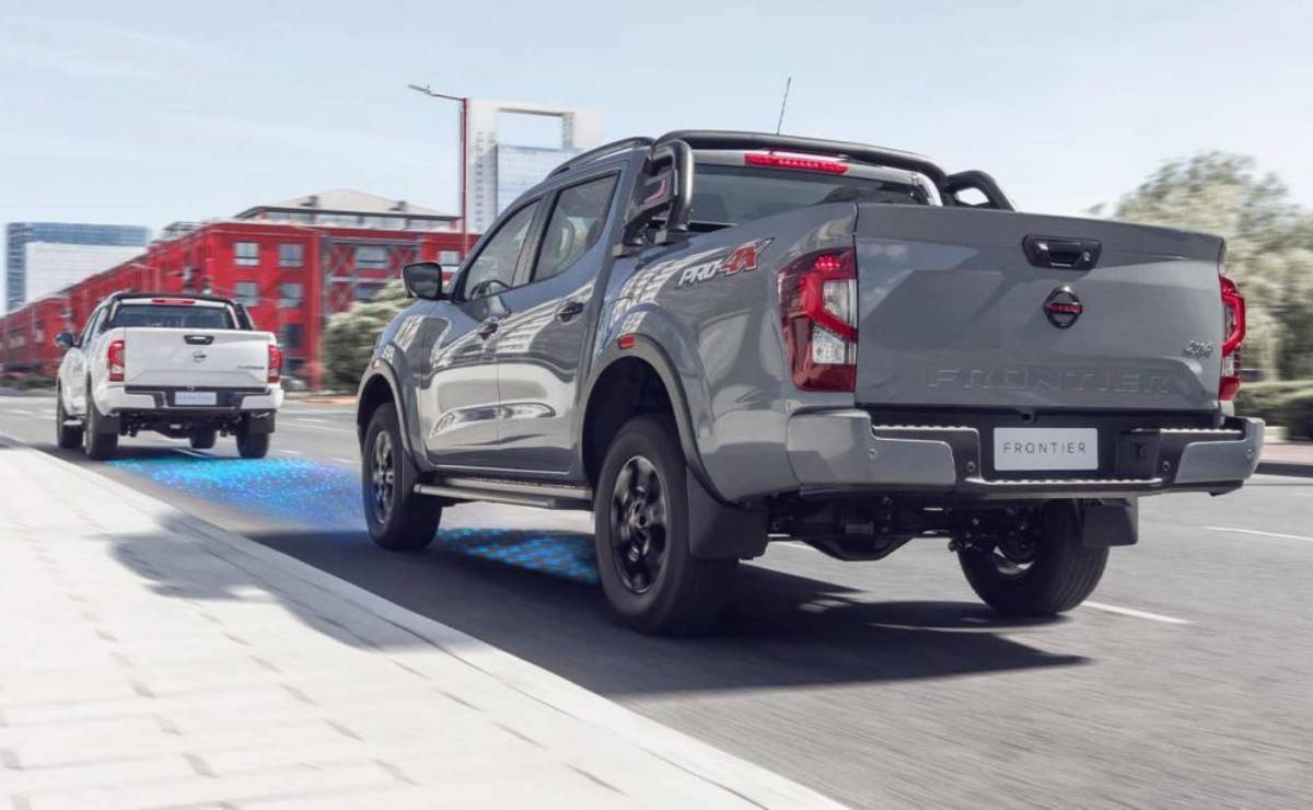 Nissan Frontier accion 1