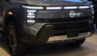 Nueva Nissan Frontier Pro PHEV trompa
