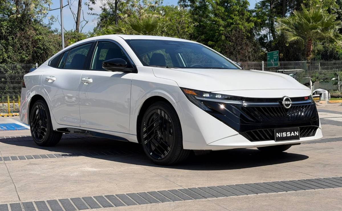 Nuevo Nissan Sentra frente 5