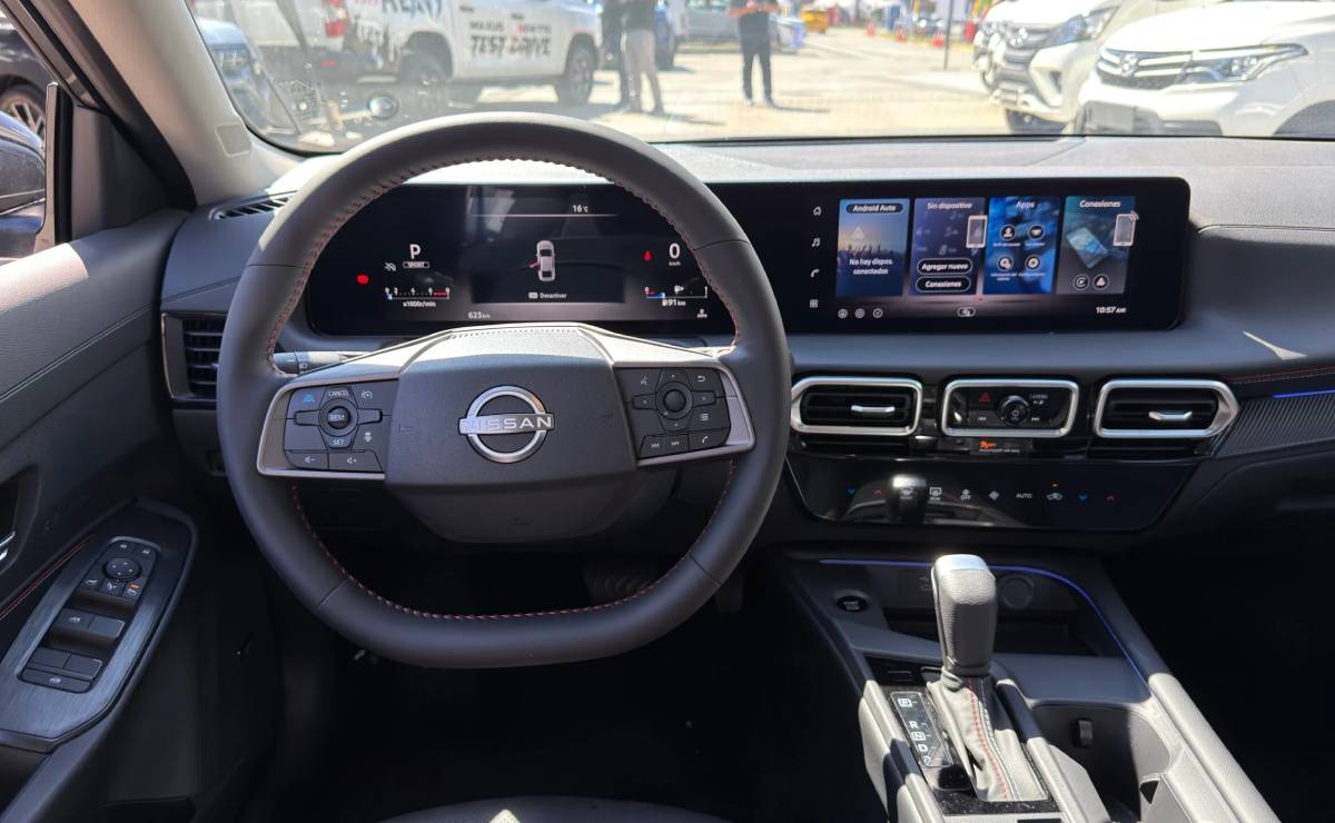 Nuevo Nissan Sentra interior 5