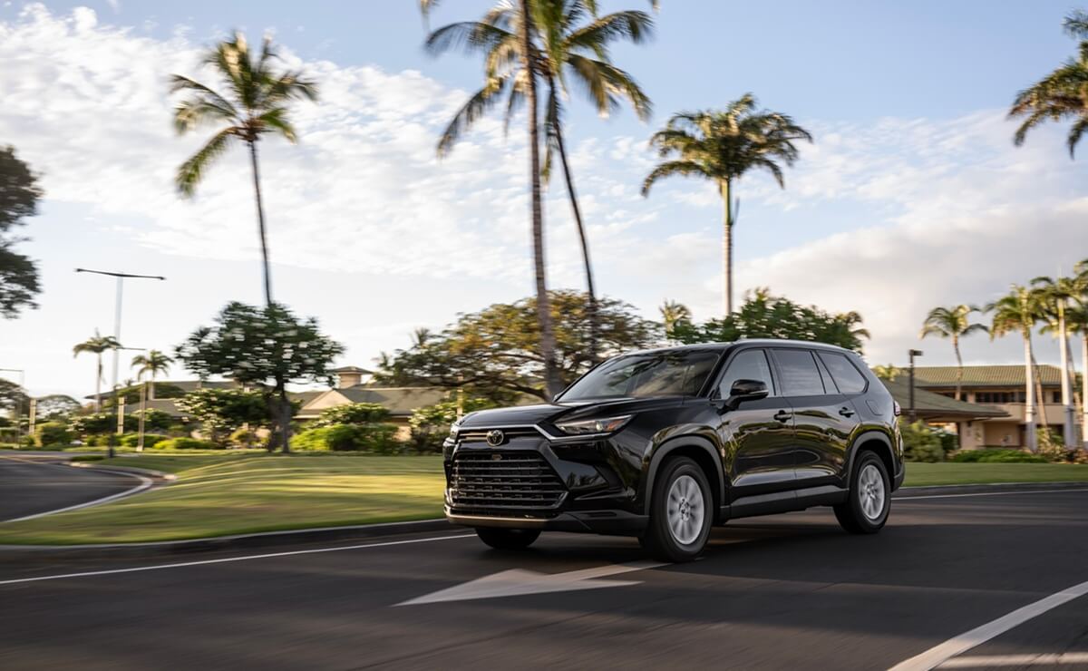 Nuevo Toyota Grand Highlander Woodland