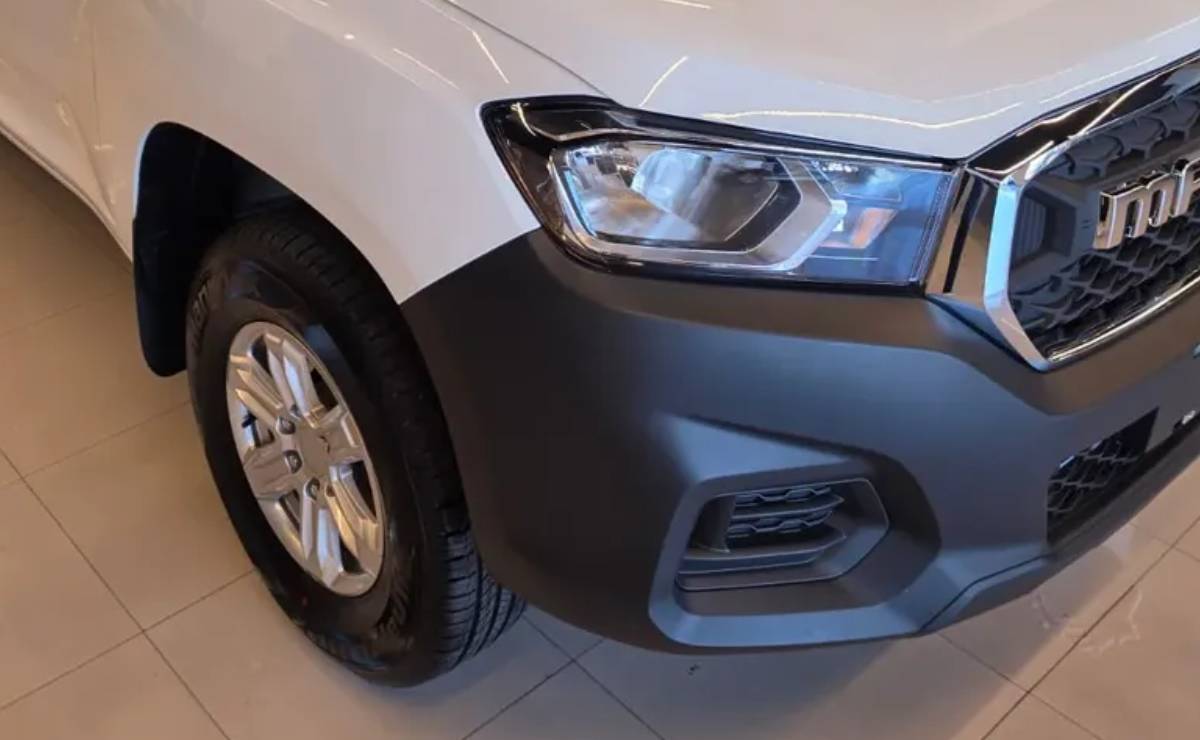 Pick up Maxus T60 trompa 1