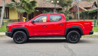 Pick up Maxus T70 perfil