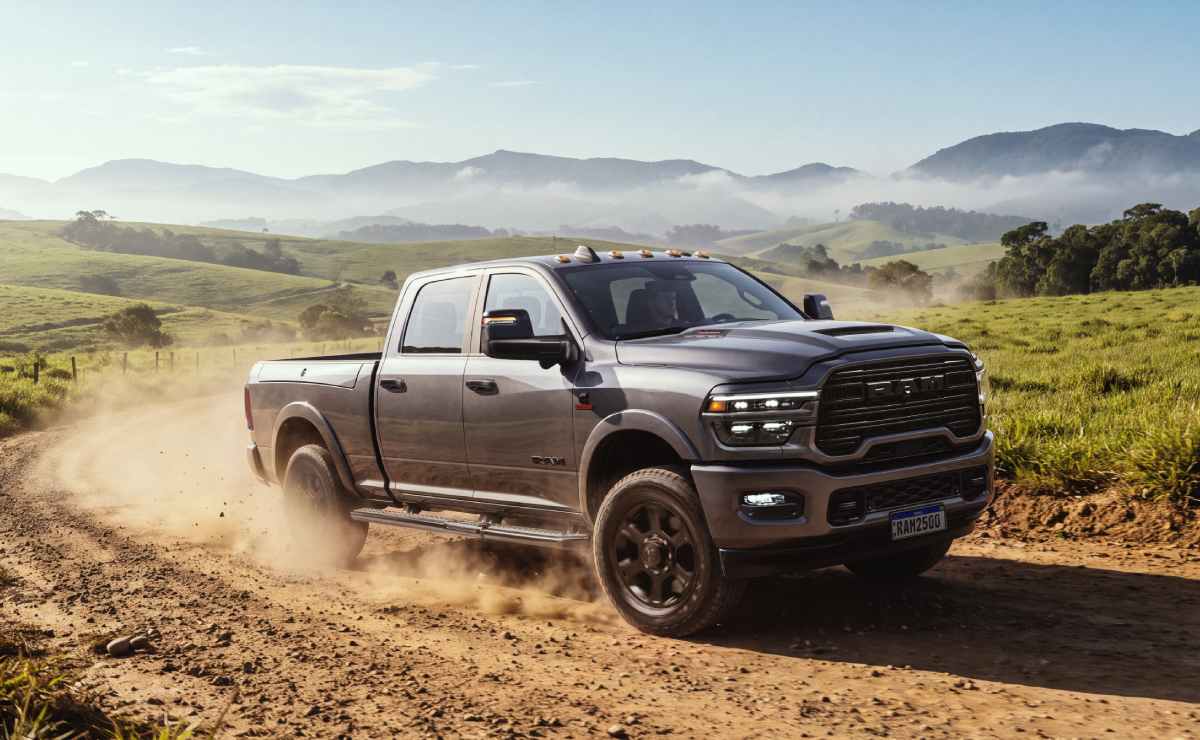 Ram presentó una pick up de lujo con 436 CV, capacidad para remolcar casi 9 toneladas y equipamiento exclusivo 1 RAM 2500 (3)