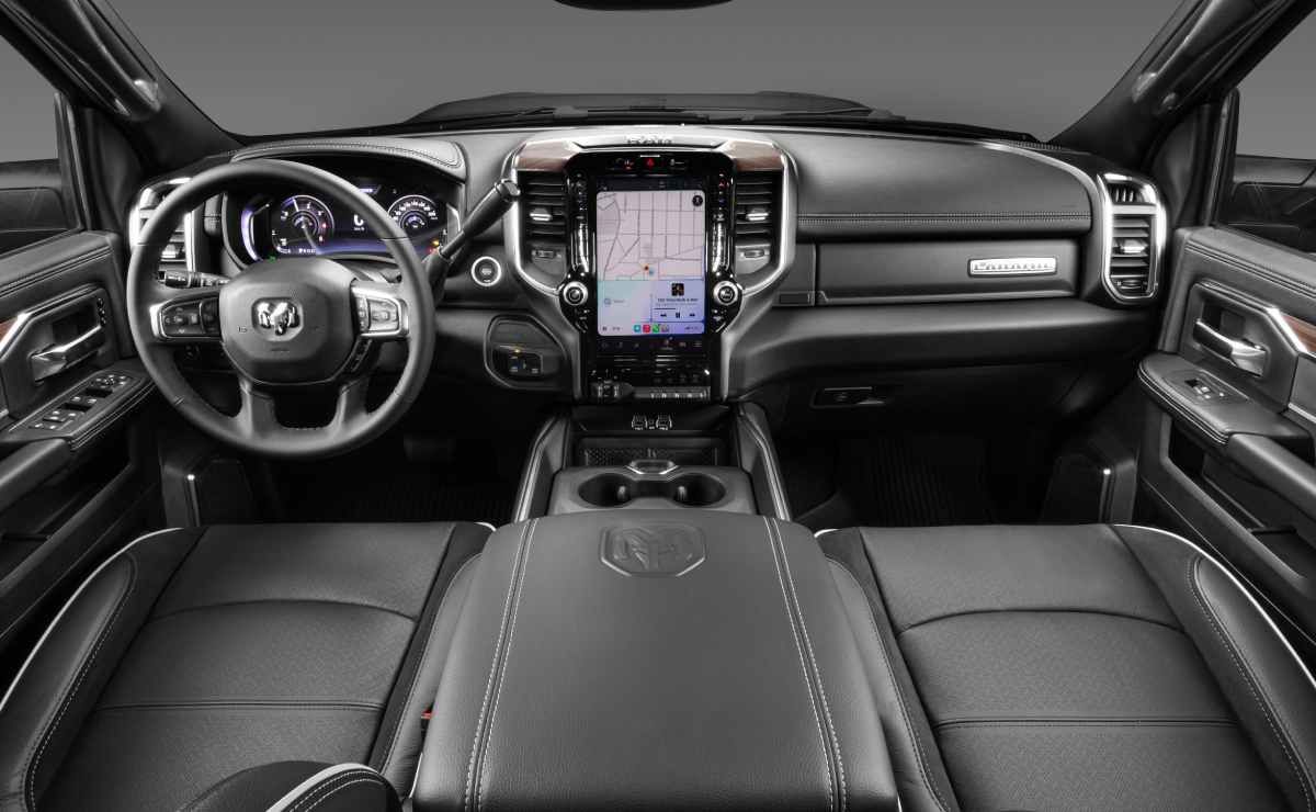 Ram presentó una pick up de lujo con 436 CV, capacidad para remolcar casi 9 toneladas y equipamiento exclusivo 6 RAM 2500 4