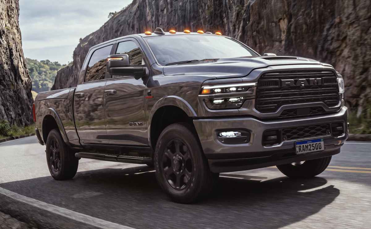 Ram presentó una pick up de lujo con 436 CV, capacidad para remolcar casi 9 toneladas y equipamiento exclusivo 5 RAM 2500 5