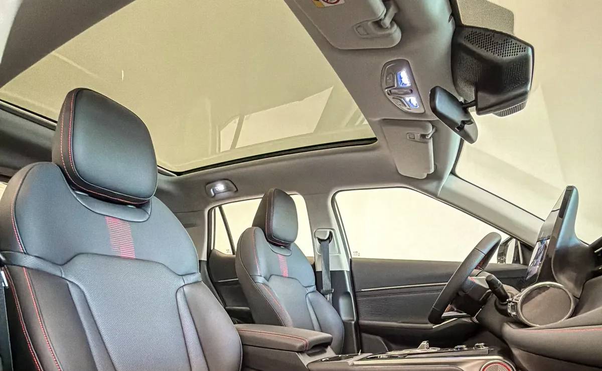 SUV GAC Emkoo GL techo panoramico