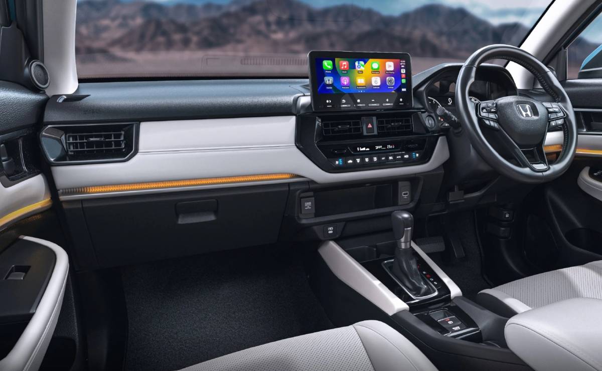 SUV Honda WR V 2027 interior