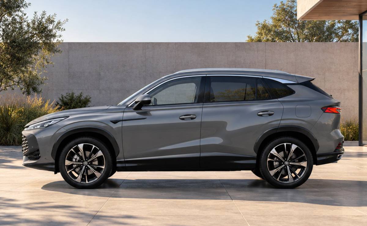 SUV MG HS Hybrid perfil