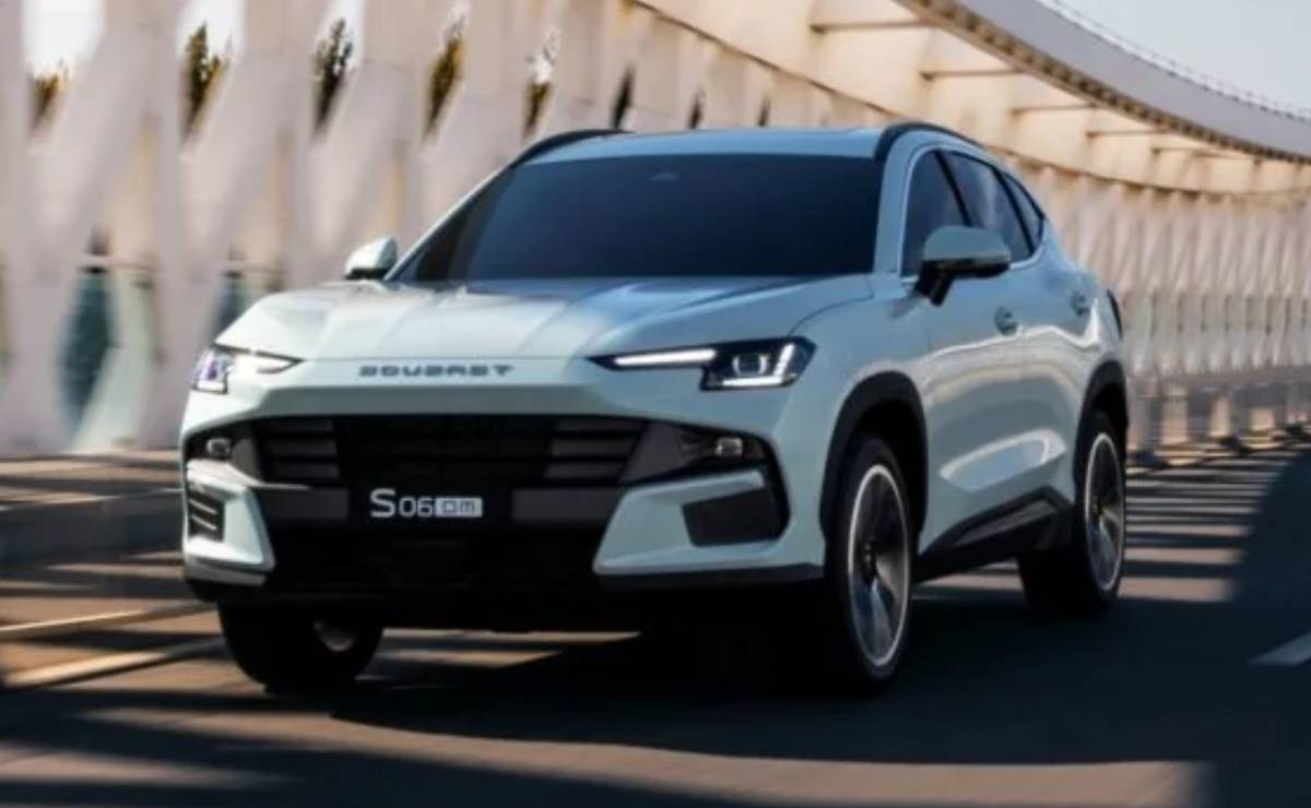 SUV Soueast S06 Lux PHEV accion