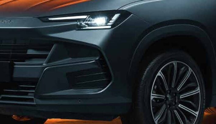 SUV Soueast S06 teaser