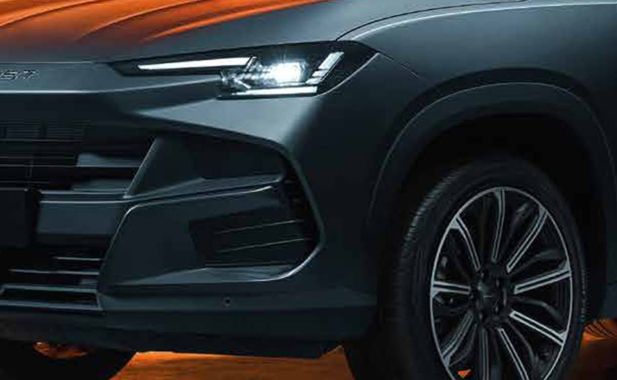 SUV Soueast S06 teaser