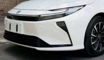 Toyota Corolla 2026 trompa 1