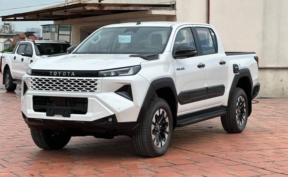 Toyota Hilux 2027 frente 1 1