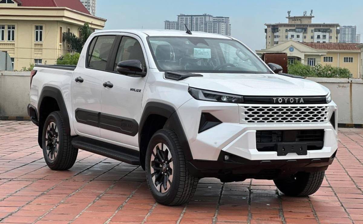 Toyota Hilux 2027 frente 2