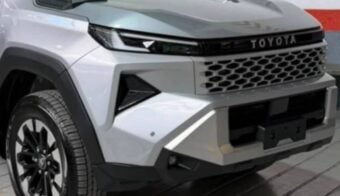 Toyota Hilux 2027 teaser 1