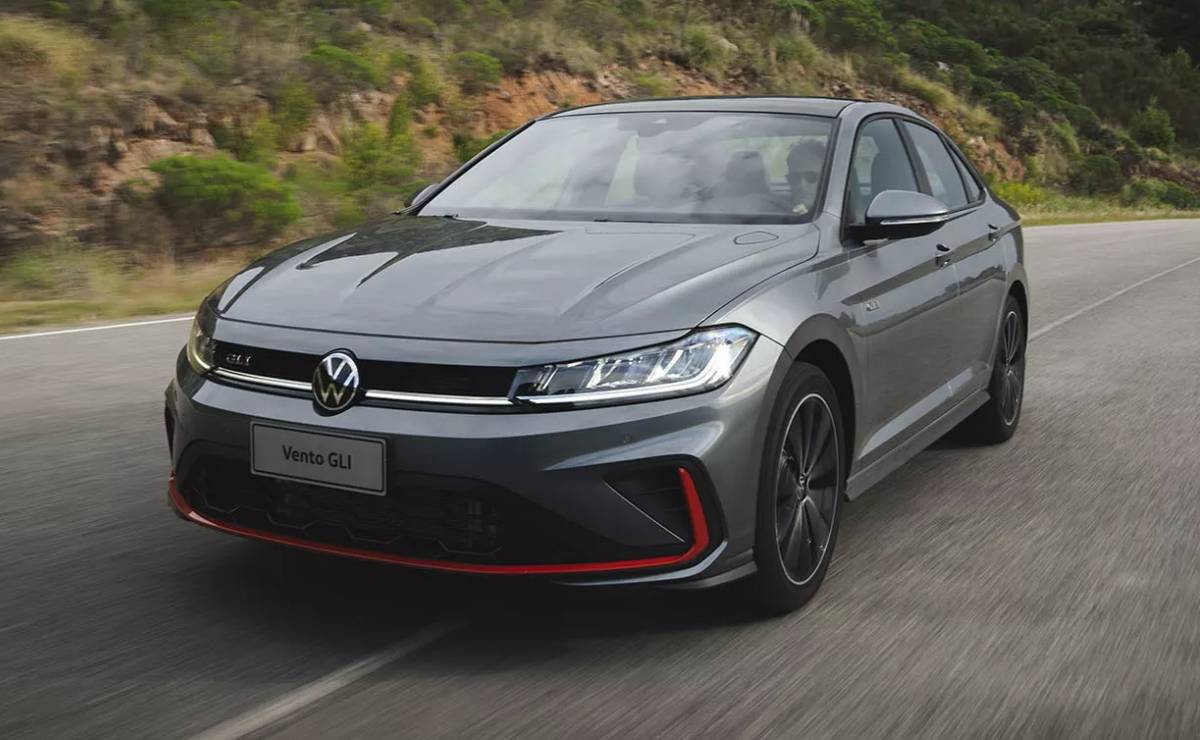 Volkswagen Vento GLI accion