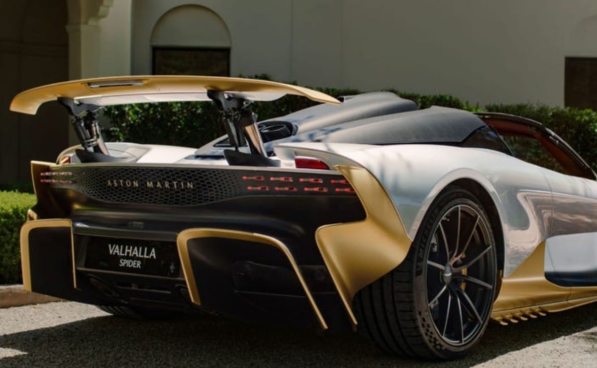 Aston Martin Valhalla Spider: 1064 HP sin techo y 349 km/h, el descapotable más rápido de 