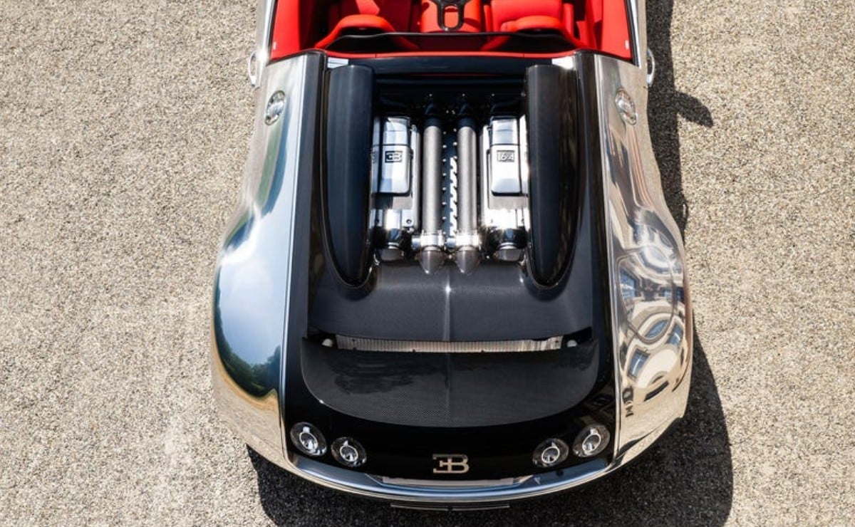 Bugatti Veyron one-off de 1.183 CV: el único sin pintura que tuvieron que pulir a mano com