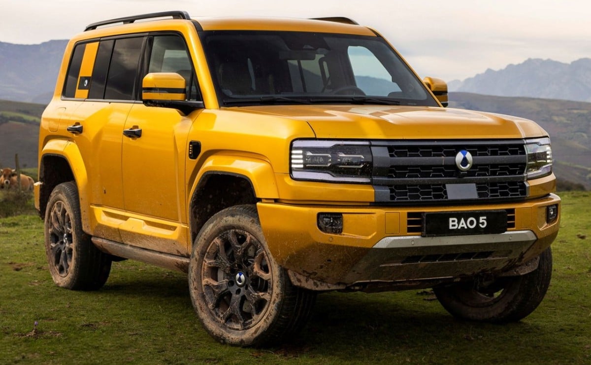 BYD mete un 4x4 híbrido de 687 CV y 760 Nm en Europa: ¿puede destronar al Defender? 4 byd mete un 4x4 h brido de 687 cv y 760 1 1
