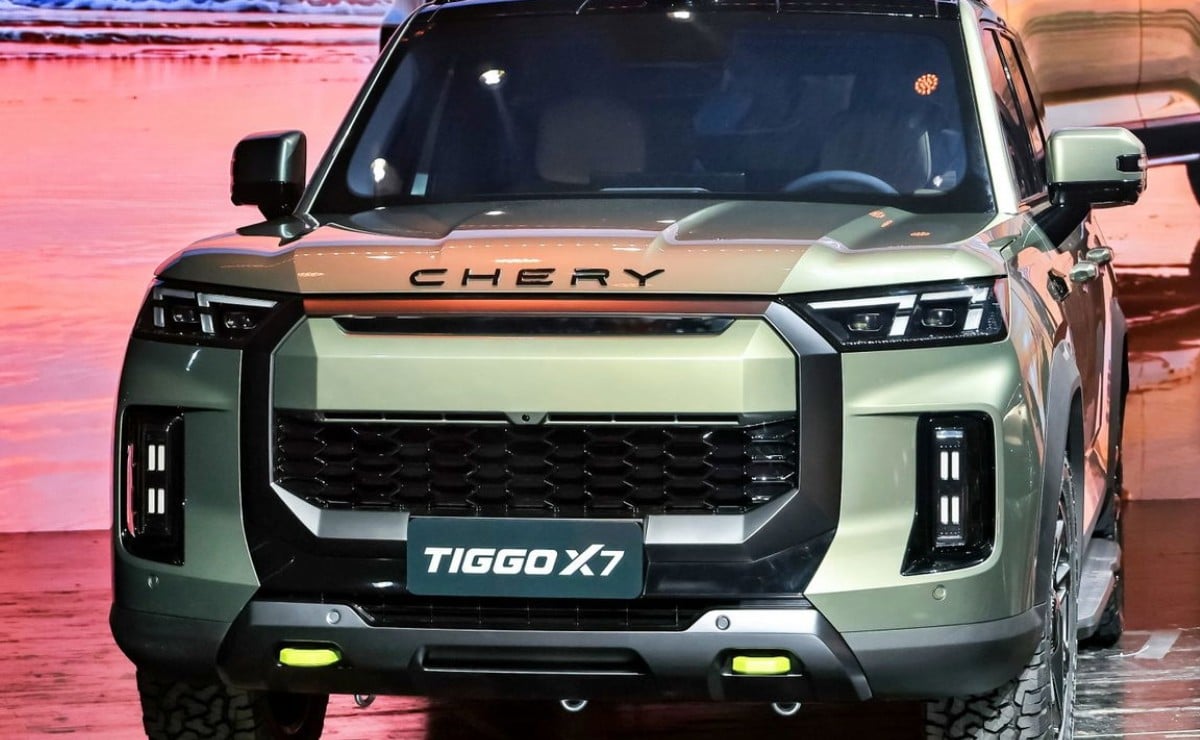 El SUV de 347 CV que resucitó a EBRO y se fabrica en la ex Nissan de Barcelona: no es 4x4 6 el suv de 347 cv que resucit a ebro y se 3