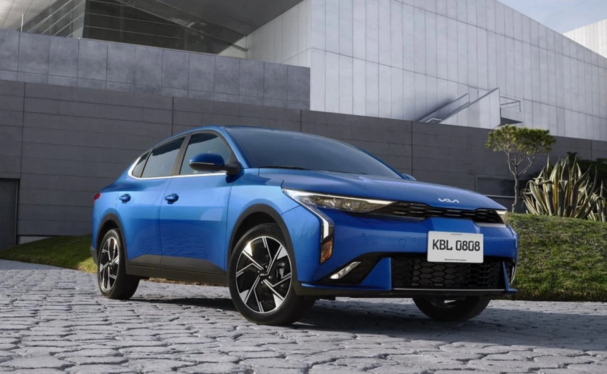 kia k3 sedan gt line 20272