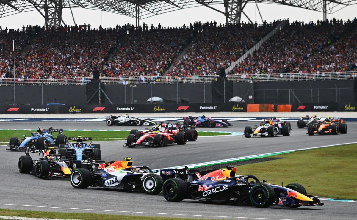 La FIA reveló el fallo de software que dejó a los F1 sin potencia: un bug afectó a varios 