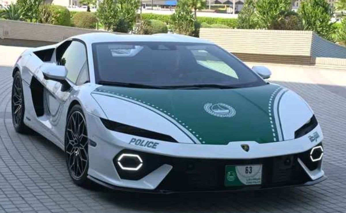la polic a de dub i suma un lamborghini
